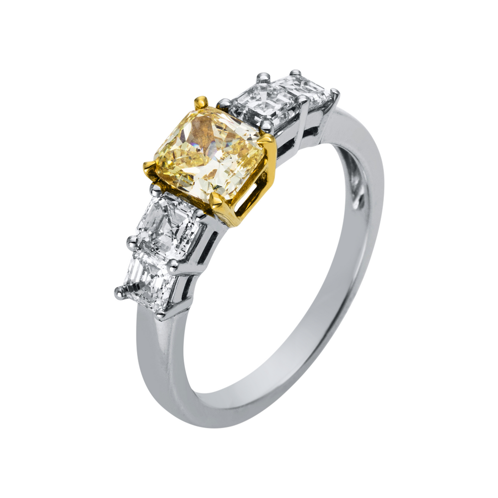 Brogle Selection Red Carpet solitaire ring